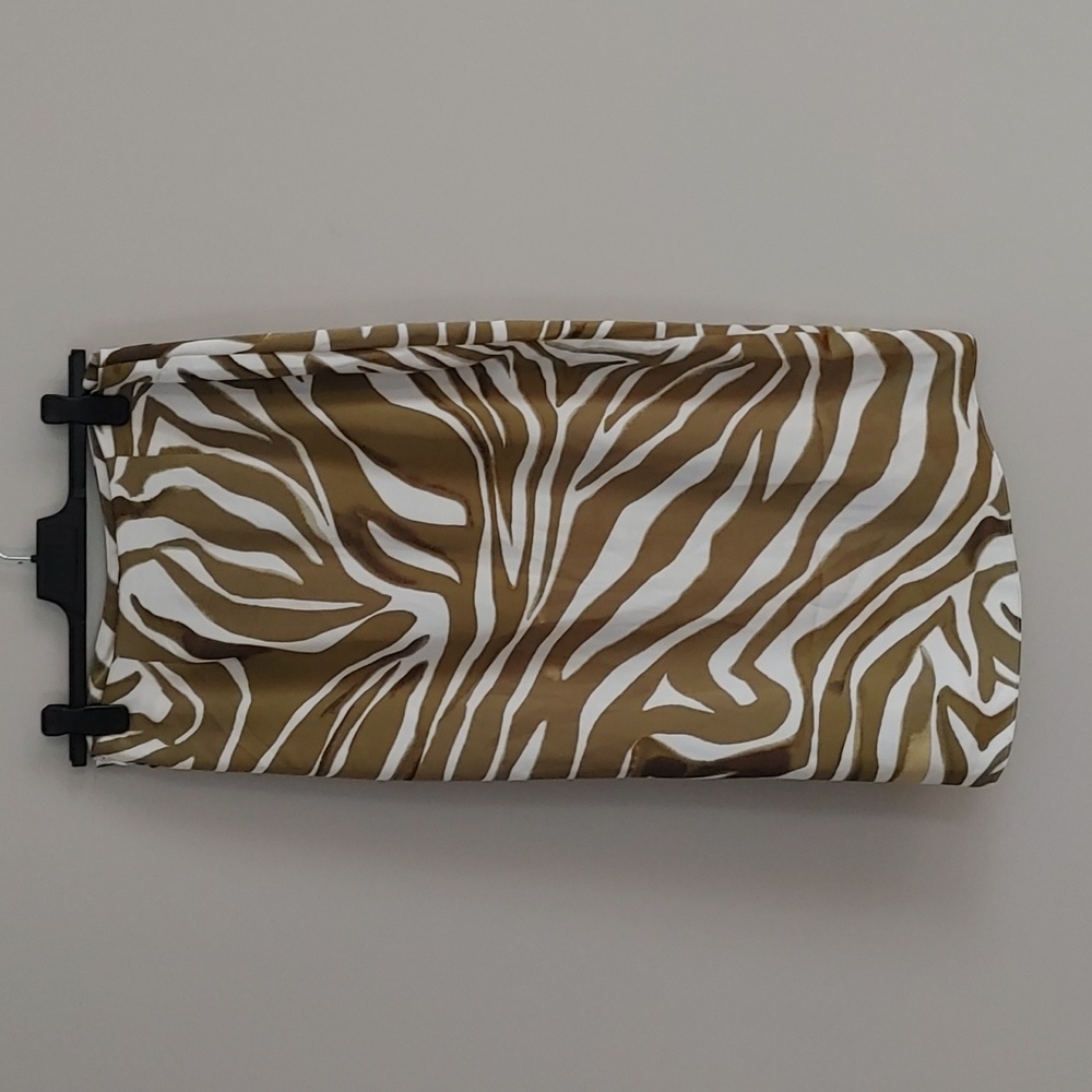 SUZY SHIER Zebra Print Satin Paleo Skirt Size 7
